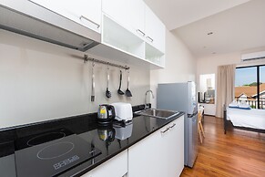 The Title Condo by TropicLook