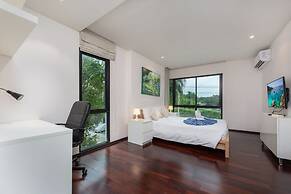 The Title Condo by TropicLook