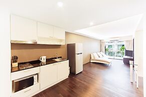 The Title Condo by TropicLook