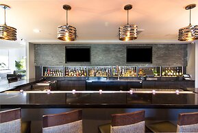 Holiday Inn Carlsbad by IHG