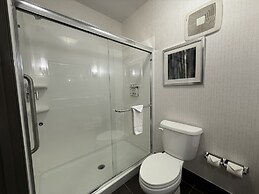 Holiday Inn Carlsbad by IHG