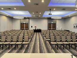 Holiday Inn Carlsbad by IHG