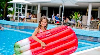 Amerika-Holzer Hotel Resort