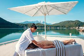 Amerika-Holzer Hotel Resort