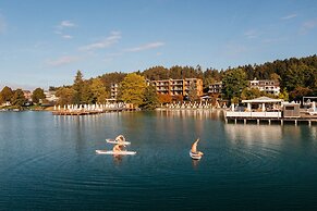Amerika-Holzer Hotel Resort