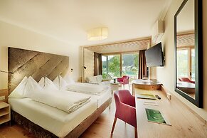 Amerika-Holzer Hotel Resort