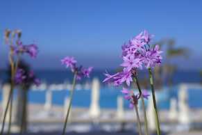 King Evelthon Beach Hotel & Resort