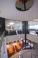 King Evelthon Beach Hotel & Resort