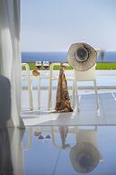 King Evelthon Beach Hotel & Resort