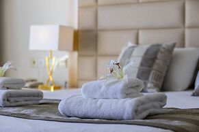 Constantinos The Great Beach Hotel
