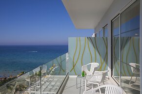 Constantinos The Great Beach Hotel