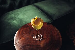 Hotel Figueroa, an Unbound Collection by Hyatt