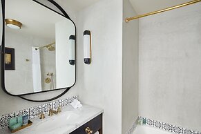 Hotel Figueroa, an Unbound Collection by Hyatt