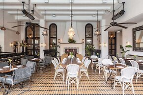 Hotel Figueroa, an Unbound Collection by Hyatt