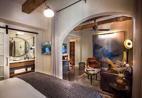 Hotel Figueroa, an Unbound Collection by Hyatt