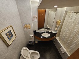 Parkcity Everly Hotel