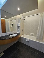 Parkcity Everly Hotel