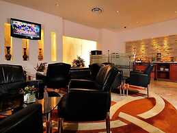 Parkcity Everly Hotel