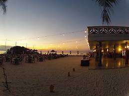 Mangodlong Rock Resort