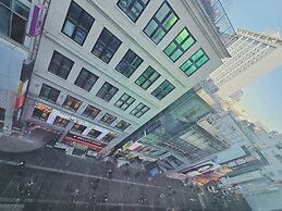 Ekonomy Hotel Myeongdong premier