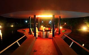 DNA Super Ozone Resort KhaoYai