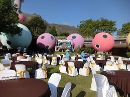 DNA Super Ozone Resort KhaoYai