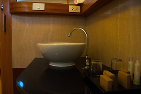 DNA Super Ozone Resort KhaoYai