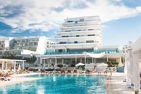 Vrissiana Boutique Beach Hotel