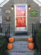 The Little Italy of Niagara Falls Bed & Breakfast