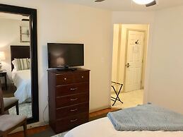 The Little Italy of Niagara Falls Bed & Breakfast