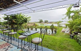 Riverside Impression Villa