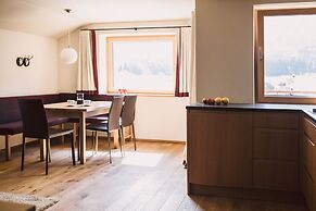 Hotel Apartments Alpenrose