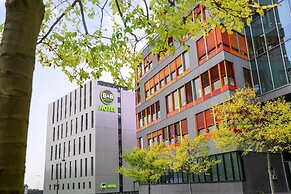 B&B HOTEL Paris Porte des Lilas