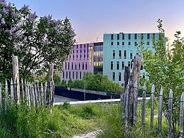 B&B HOTEL Paris Porte des Lilas