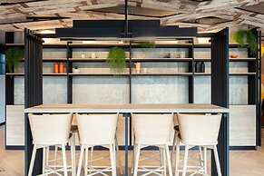 B&B HOTEL Paris Porte des Lilas