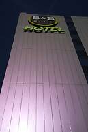 B&B HOTEL Paris Porte des Lilas