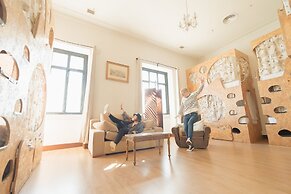 Sunset Destination Hostel