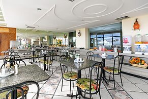 Yak Beach Hotel Ponta Negra