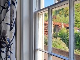 Ironbridge View Townhouse
