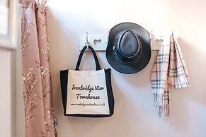 Ironbridge View Townhouse