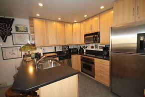 Mammoth Mountain Reservations Condo Collection