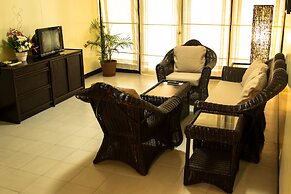 Matabungkay Beach Hotel