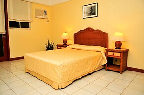 Matabungkay Beach Hotel