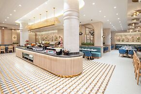 Nidhivan Sarovar Portico Vrindavan