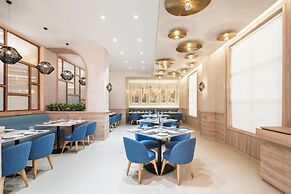 Nidhivan Sarovar Portico Vrindavan