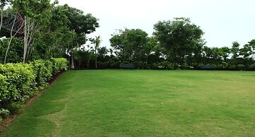 Nidhivan Sarovar Portico Vrindavan