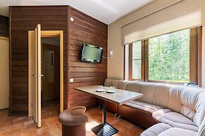 Forest Rhapsody Resort