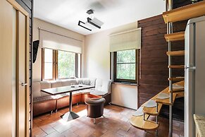 Forest Rhapsody Resort