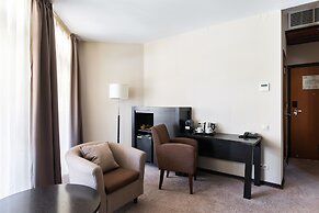 Forest Rhapsody Resort