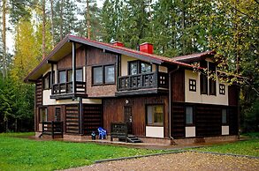 Forest Rhapsody Resort